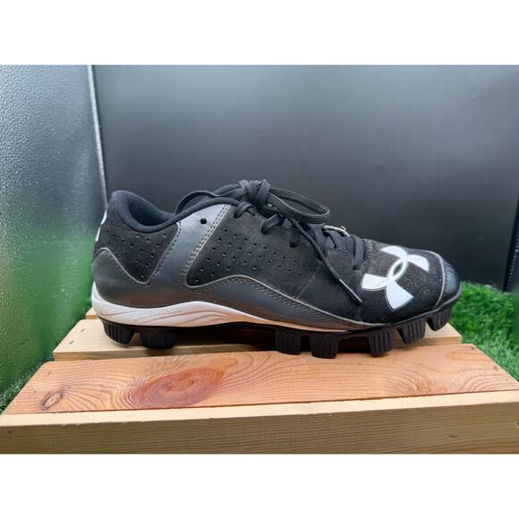 Under Armour- Black/ Gray - Cleats - Size 7.5M main image 10